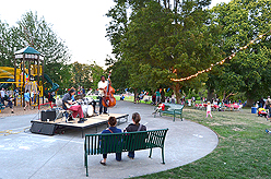 LAURELHURST SALMON BAKE 2014